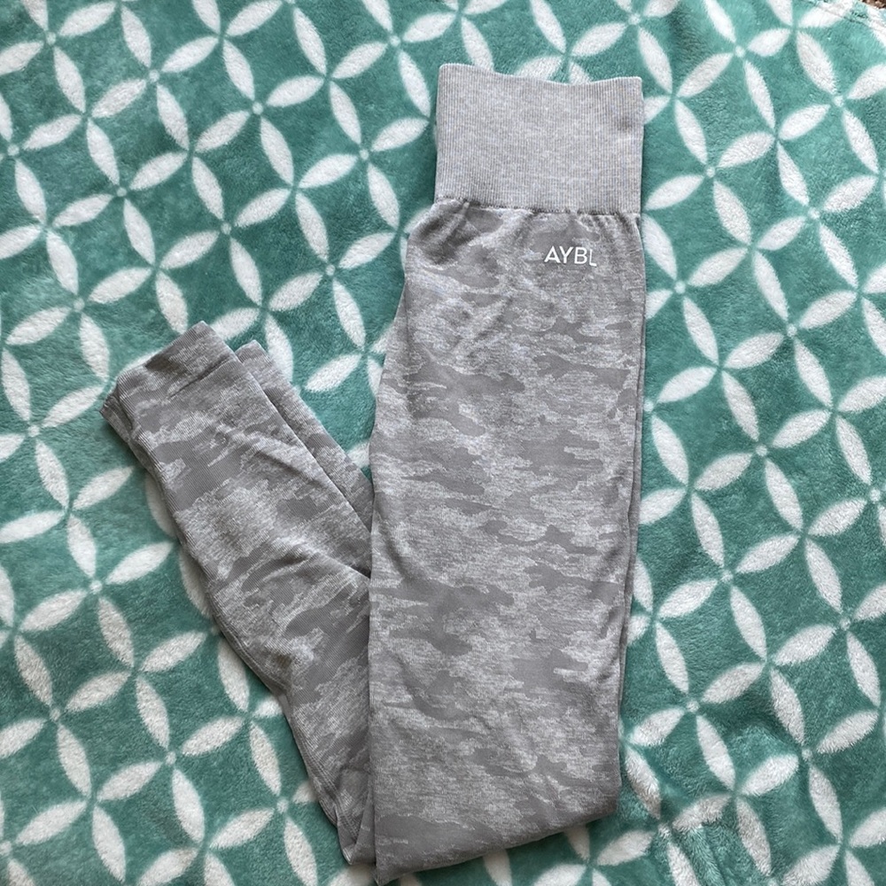 AYBL camo leggings